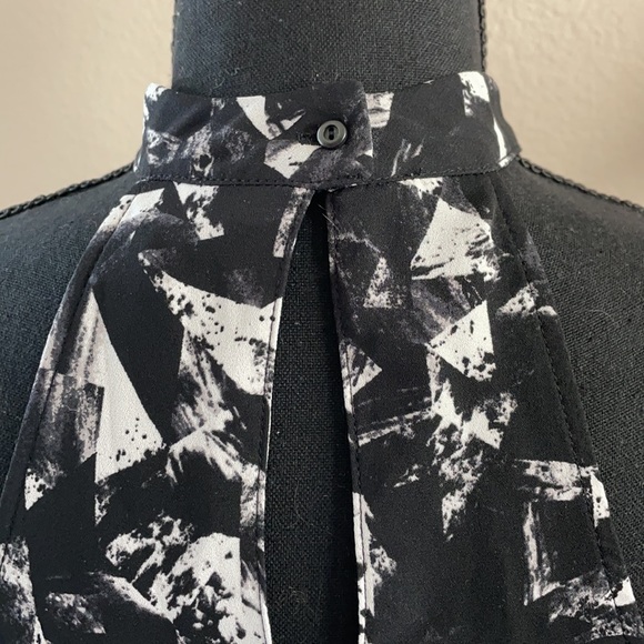 Cute mini dress - Picture 8 of 10